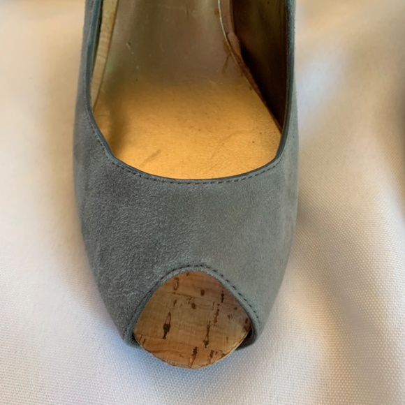 Guess By Marciano Gray Suede Feel Open Toe Heels with Cork Look Heels! - Picture 9 of 13